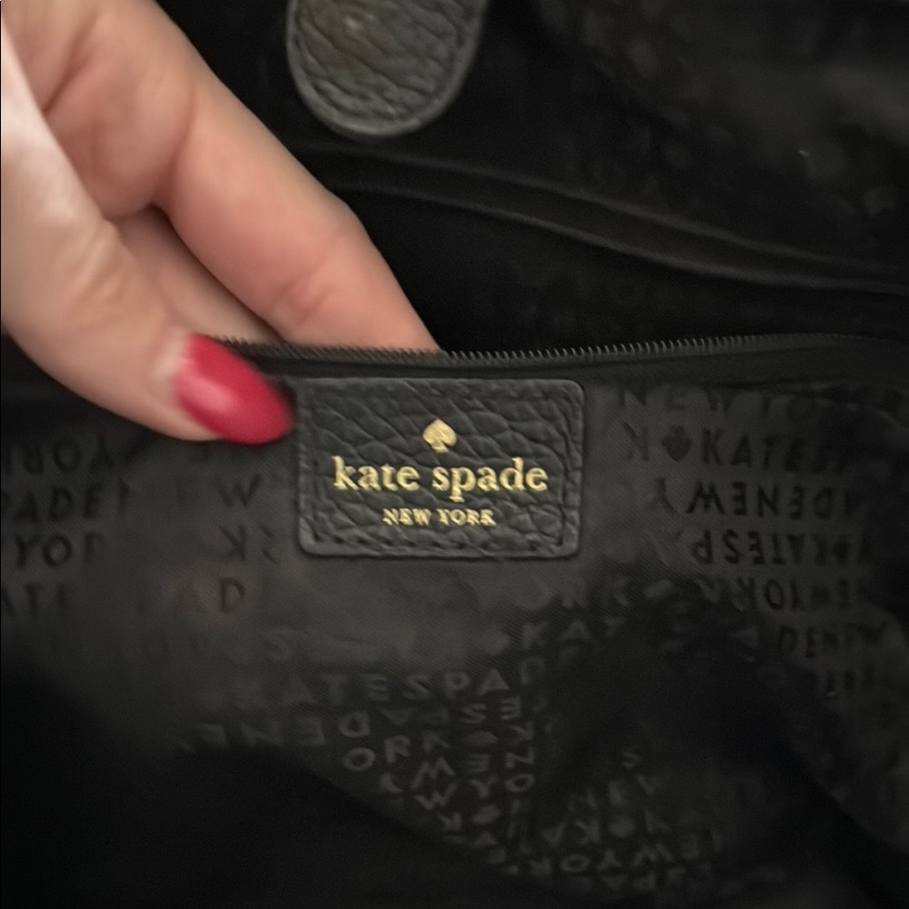 Kate Spade Black Tote with Glossy Finish and Structured Design - Picture 2 of 5